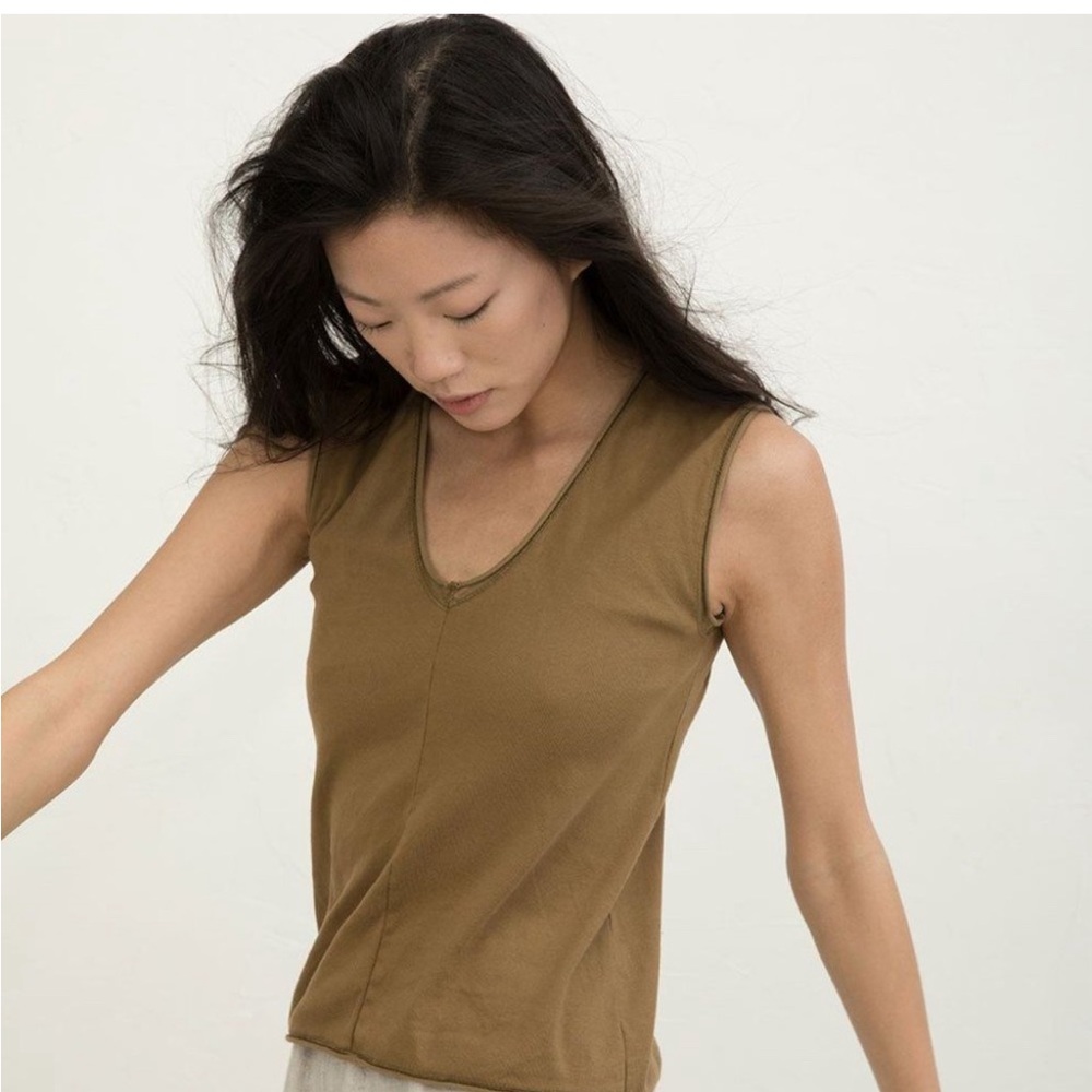 Elizabeth Suzann Marlena sleeveless tee